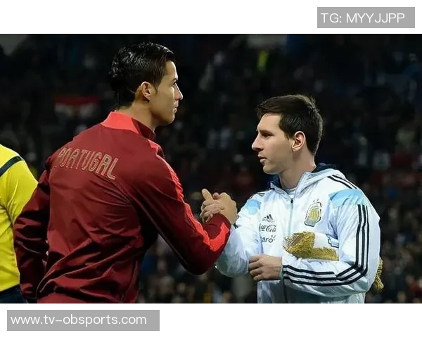 梅西与滕杜卡尔同框合影传奇球星互赠10号球衣展现友谊